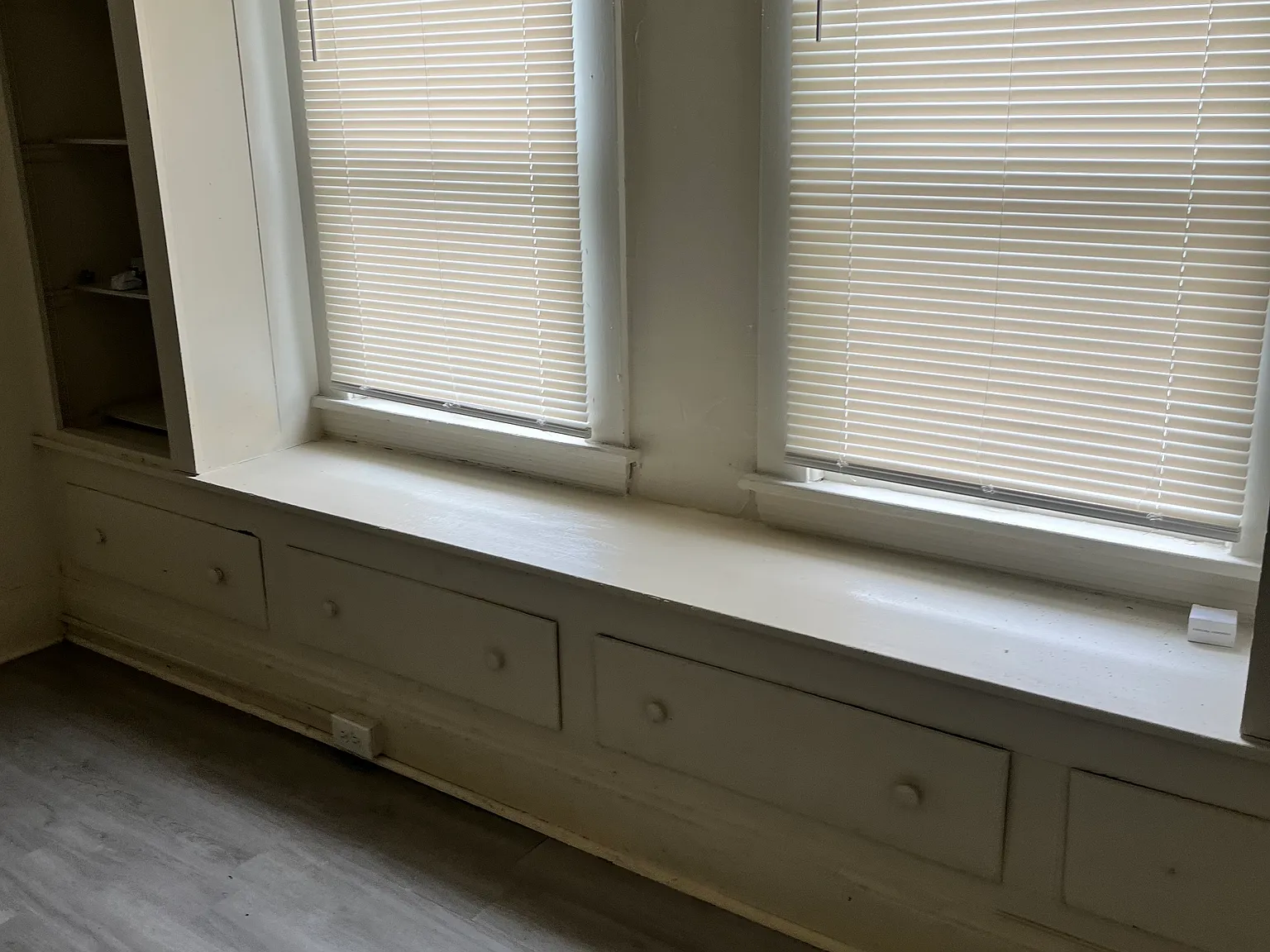 2 bed, 1000 sqft, $975 — Photo 1