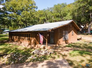 297 S River Rd, Lampasas, TX 76550