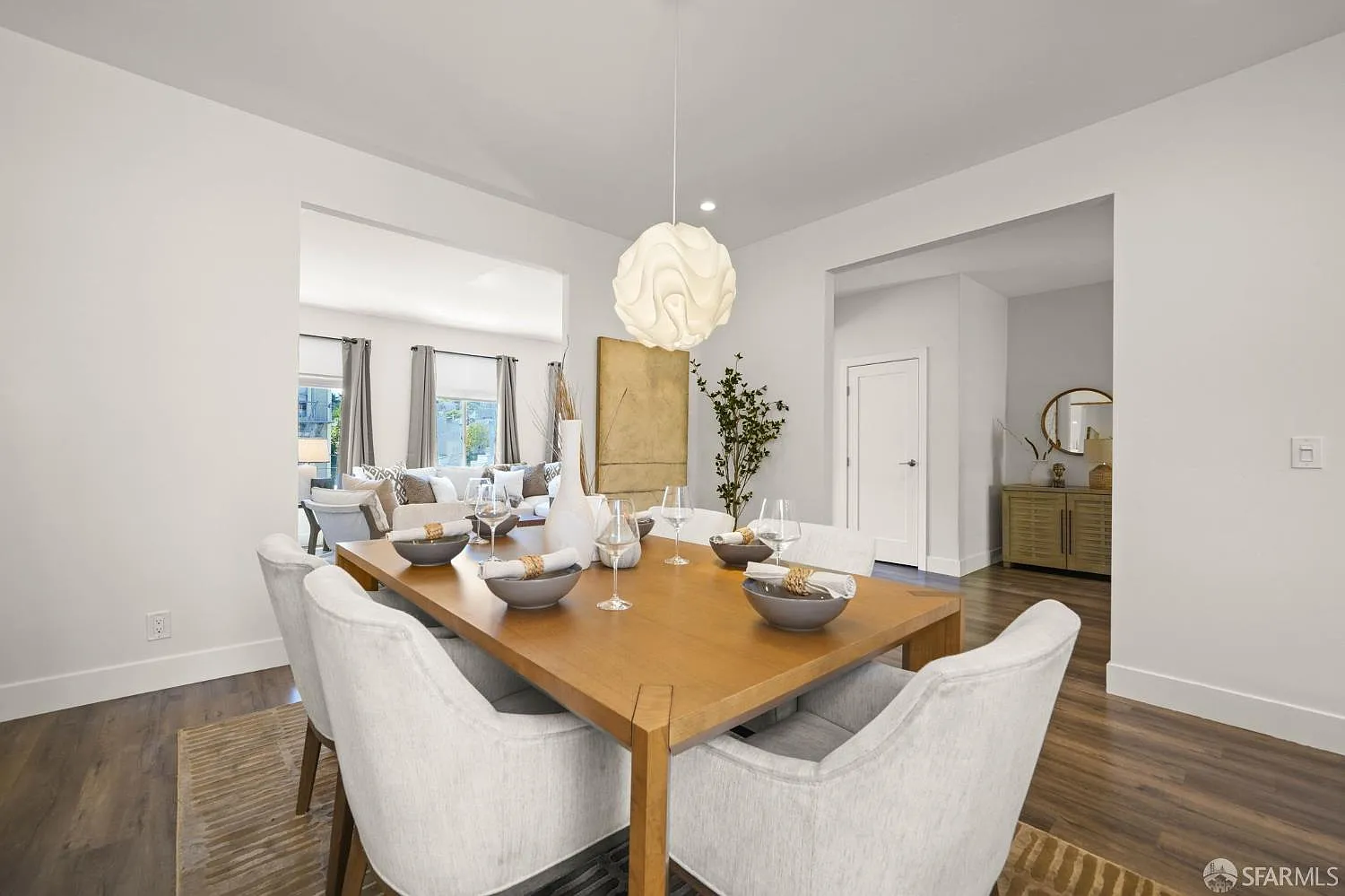 1030 Oak St - Photo 8