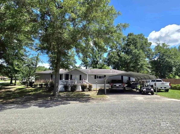 410 Juniper Ridge Dr, Brewton, AL 36426