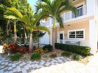 11 N Marlin Ave, Key Largo, FL 33037