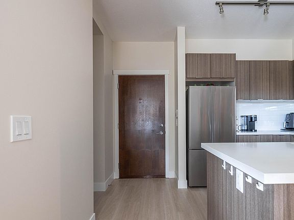 4th image of 3323 151st St #114