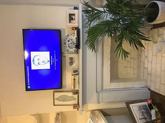 Rented by Village Living Realty | media 9