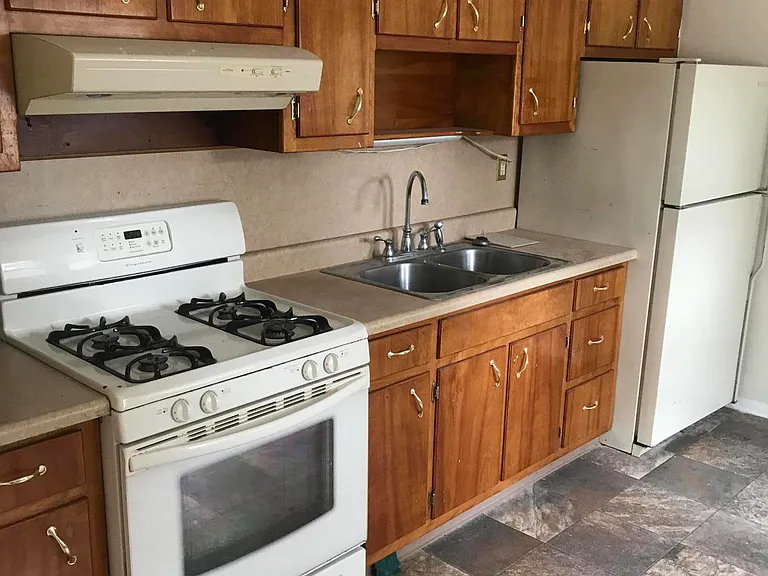 7 Pearl Dr — Photo 6