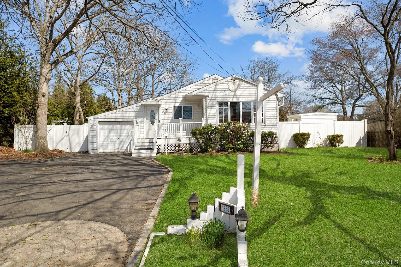 1255 Udall Road photo 1