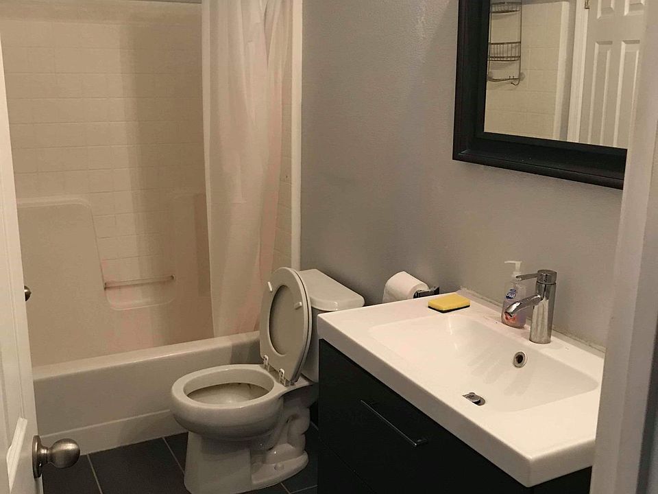 Upstairs bathroom