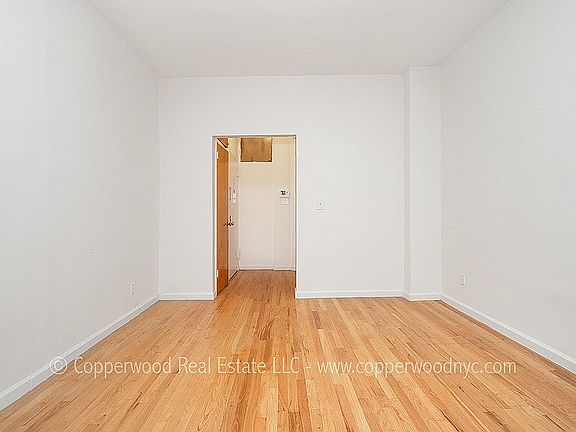 4th image of 405 E 87th St APT 3C