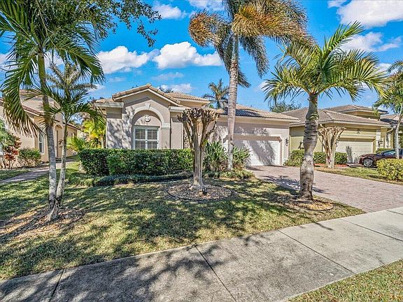 3rd image of 5730 Sunberry Circle