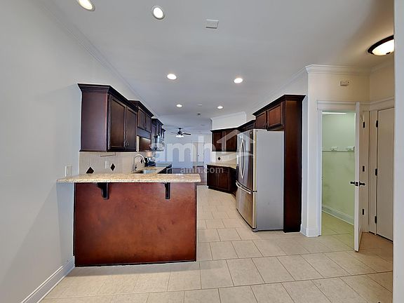 5th image of 5305 Cloister Dr