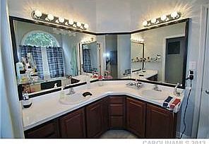 3rd image of 2304 Sonoma Ct
