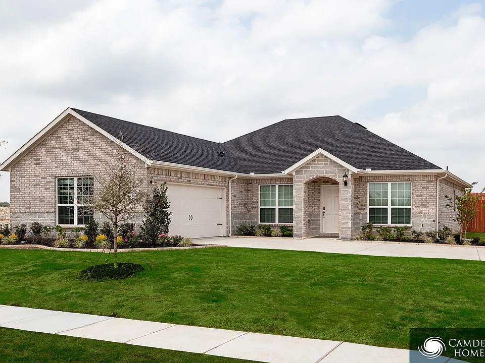 1422 Cedarhurst Dr