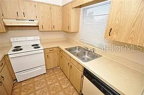 165 Shannon Dr — Photo 5