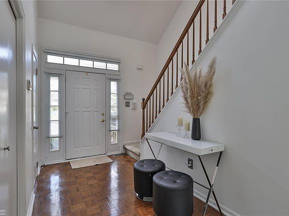 2nd image of 3628 Brandford Ct