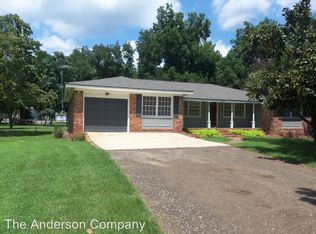 440 Pinewood Rd, Leesburg, GA 31763