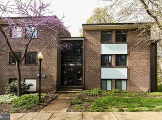 1406 Northgate Sq #6/11B, Reston, VA 20190