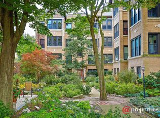 1059 W North Shore Ave APT 2, Chicago, IL 60626