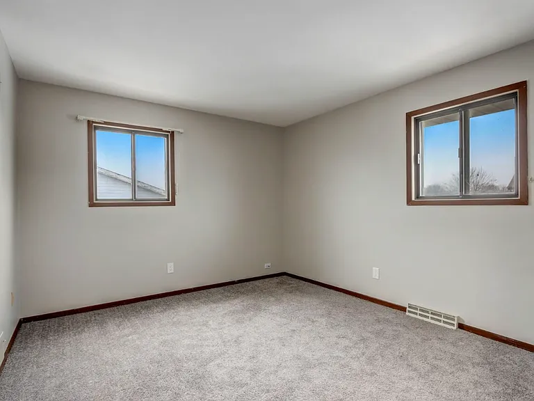8543 W Fairy Chasm Dr — Photo 6