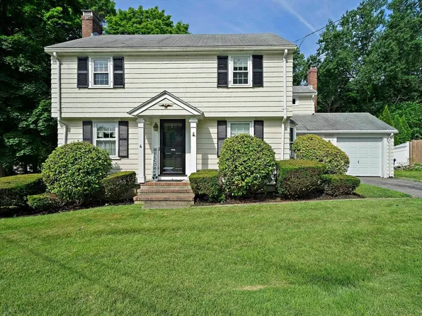 4 Blanchard Blvd, Braintree, MA 02184