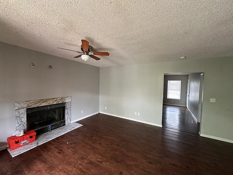 1500 Keeble St #C — Photo 2