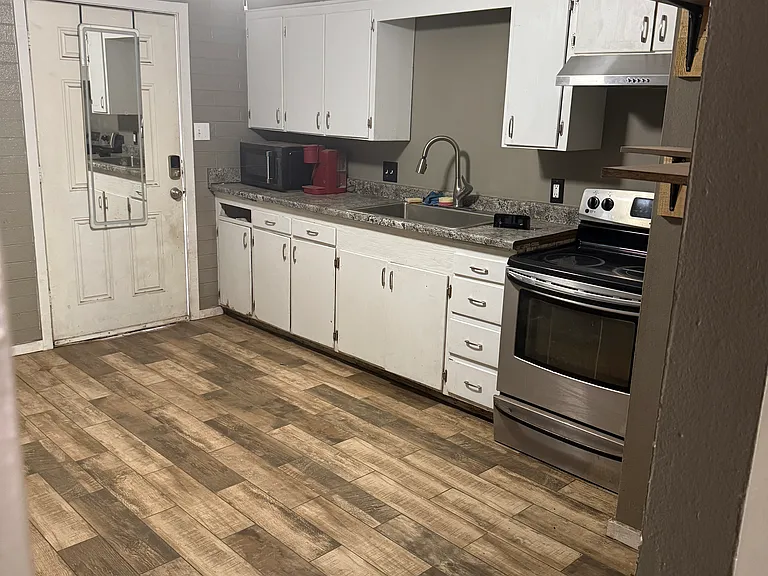 2809 N Ellen St #1 — Photo 5