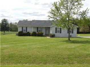 105 Hunters Ln, Shelbyville, TN 37160