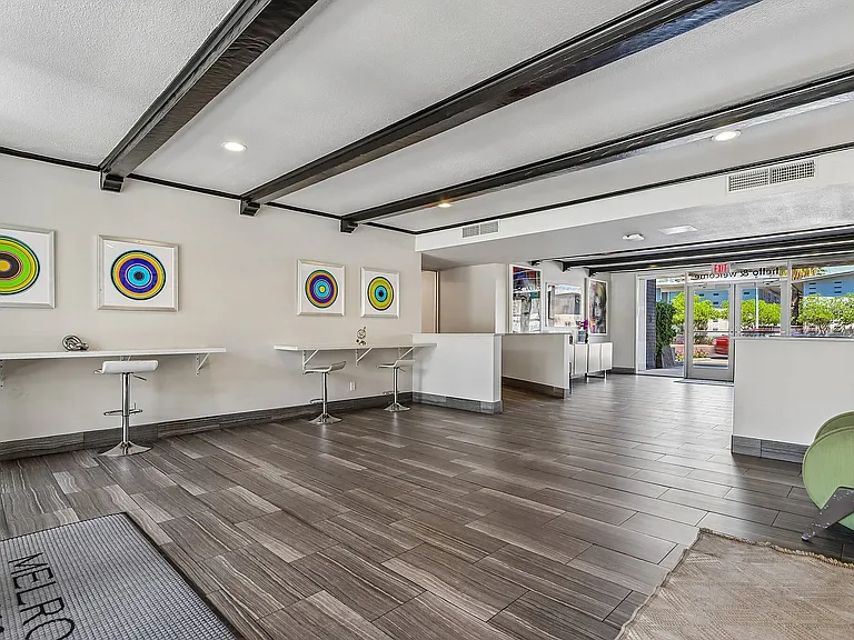 30-web-or-mls-N 7th Ave-0905-904