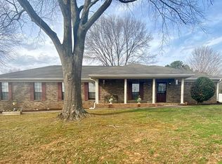 2004 Alpine Dr, Florence, AL 35630