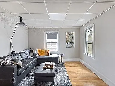 14 Staples Ave #2 — Photo 2