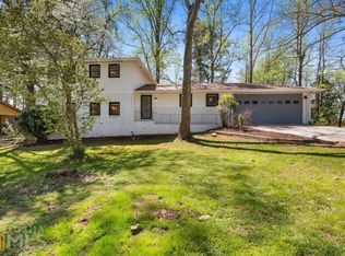 6275 Queens Rd, Douglasville, GA 30135