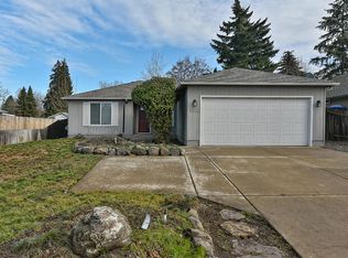 1515 S Oakdale Ave, Medford, OR 97501