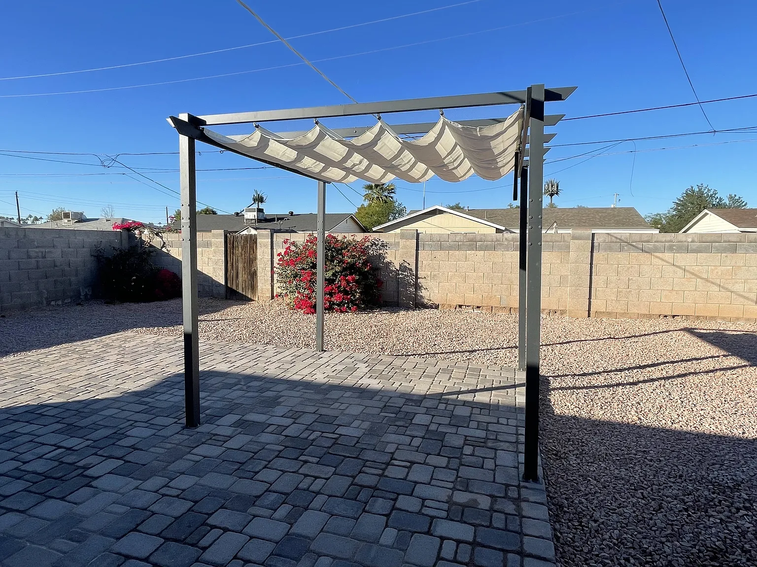 824 W Romo Jones St - . — Photo 2