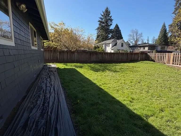 18021 Tualata Ave — Photo 29