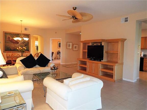 5th image of 2055 Aberdeen Ln #1-101