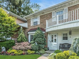 147 The Knl, Syosset, NY 11791