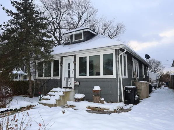 2226 Roger St, South Bend, IN 46628
