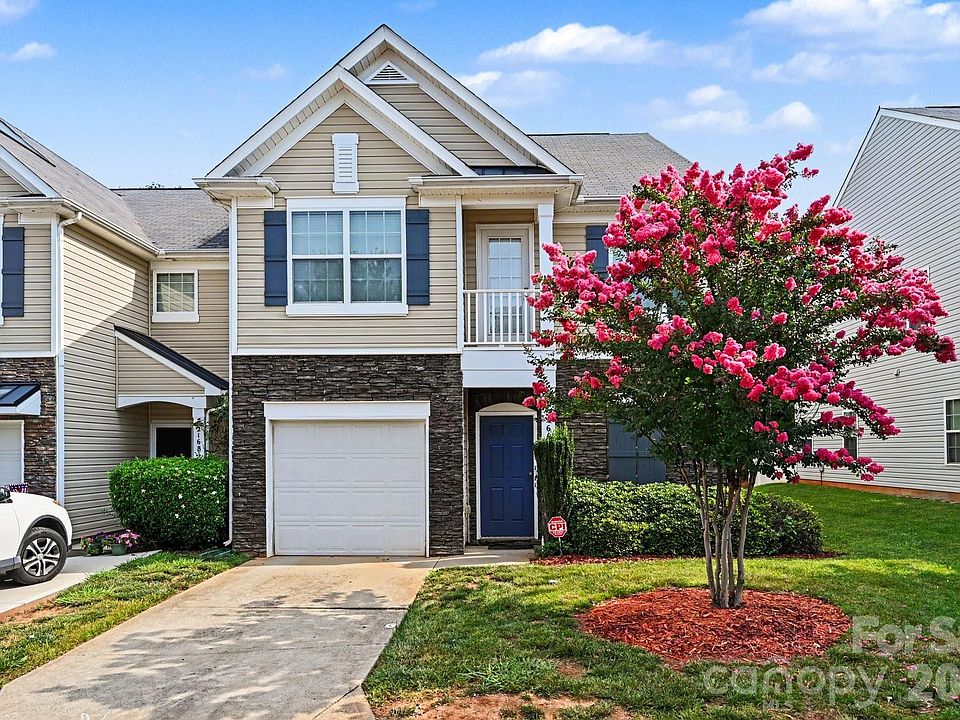 1st image of 2166 Shady Pond Dr
