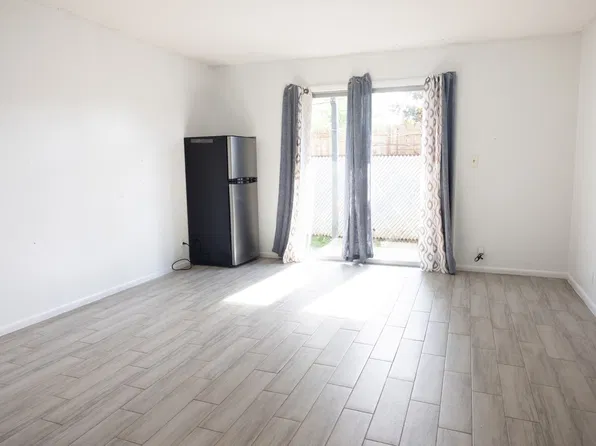 320 Welch Rd APT R3, Nashville, TN 37211