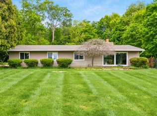 7321 Riverside Dr, Powell, OH 43065