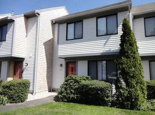 44 Crescent Ln #44, Brewster, MA 02631