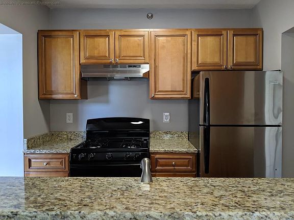 2nd image of 20 Fenno St APT 6