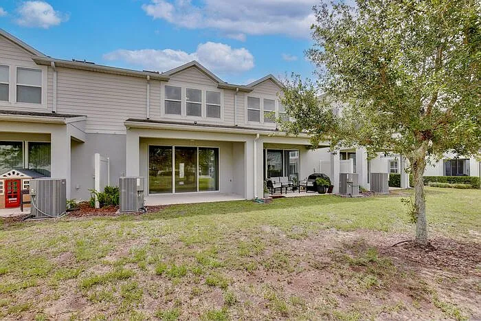 3924 Plainview Dr — Photo 25