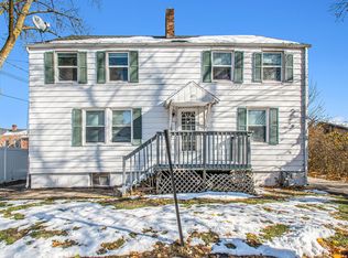 105 Maple Ct, Buchanan, MI 49107