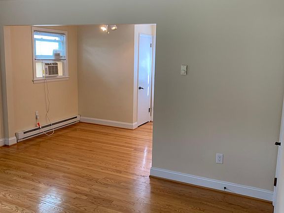 5th image of 300 Chinquapin Trl #4