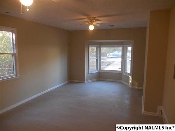 5th image of 6208 Maywick Dr NW