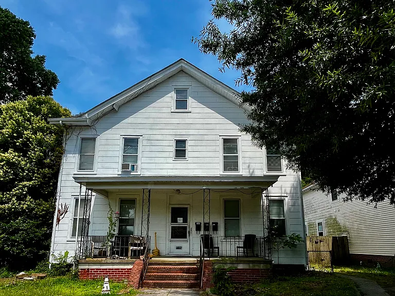 1401 Chesapeake Ave #C — Photo 1