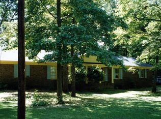 5711 Golden Pond Ave, Northport, AL 35473