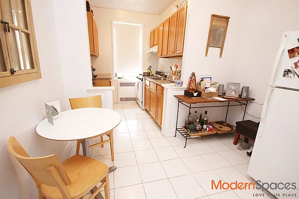 Rented by Modern Spaces | media 37