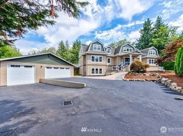 14705 Manor Way, Lynnwood, WA 98087