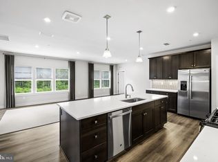 10421 Resort Rd #S, Ellicott City, MD 21042