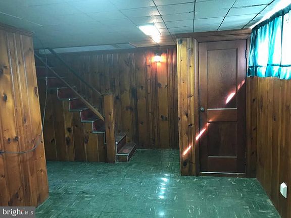 3rd image of 1309 Passmore St